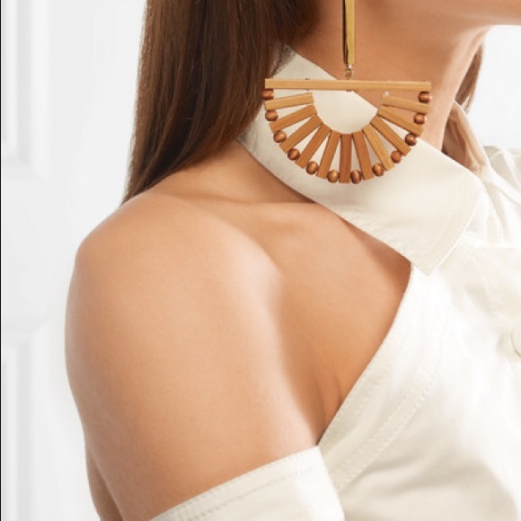 X S O L D X Wooden Ark Shape Earrings - Picture 4 of 4